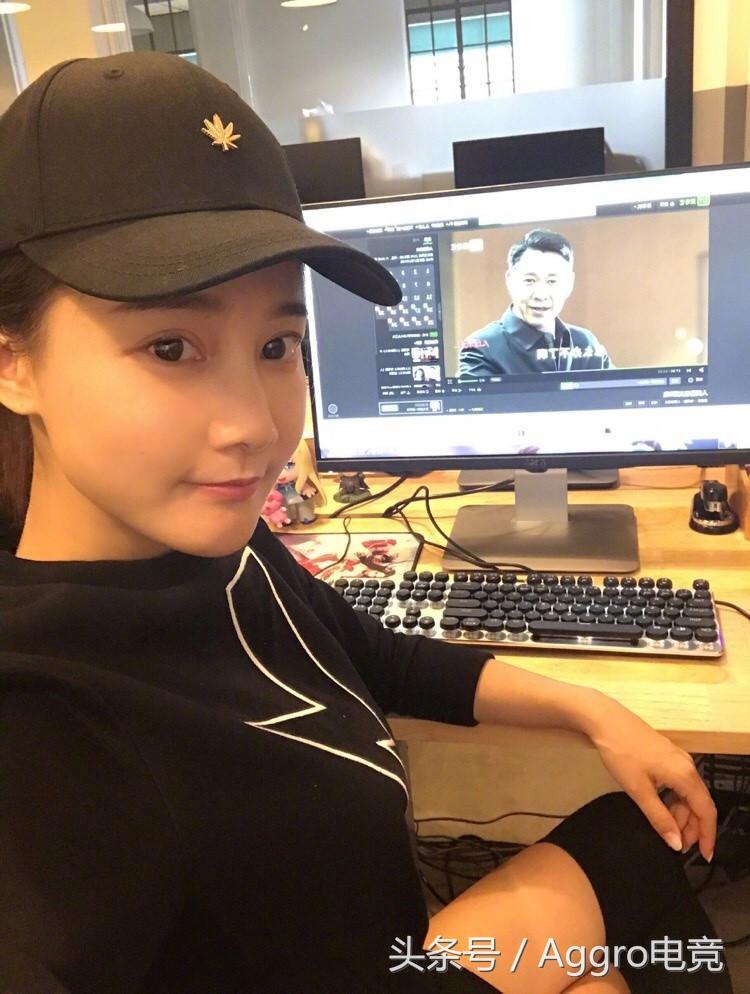 lol4p女解说,要求能够同时下载刺客信条?