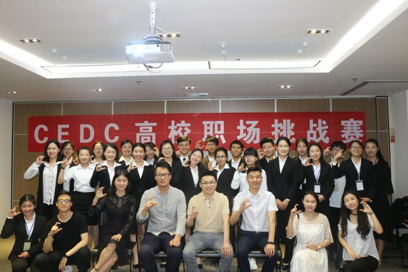 英雄联盟高校挑战赛,全国大学生计算机竞赛含金量?