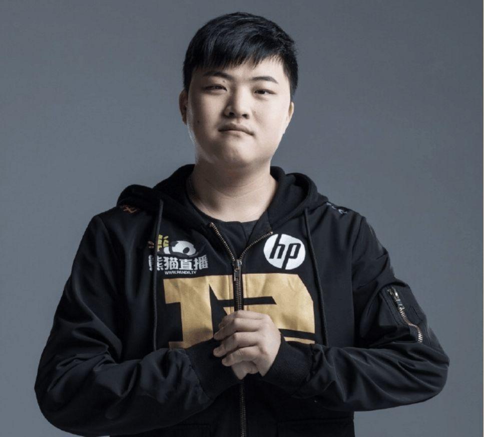 lol2折（英雄联盟韩服Bang和Deft在玩EZ选择了出双女神之泪）