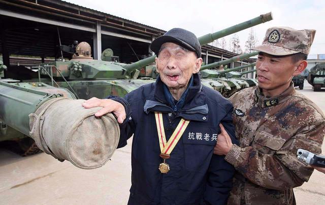 cf老兵回归,cf手游老兵回归礼包没有了?