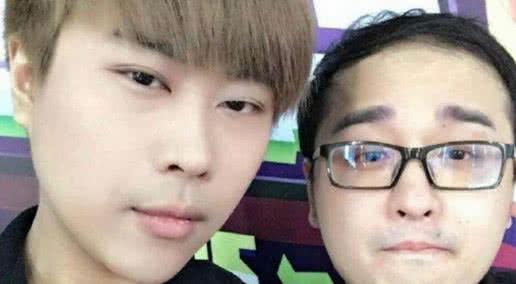 dnf wcg（都什么游戏有类似于英雄联盟盒子那样的助手）